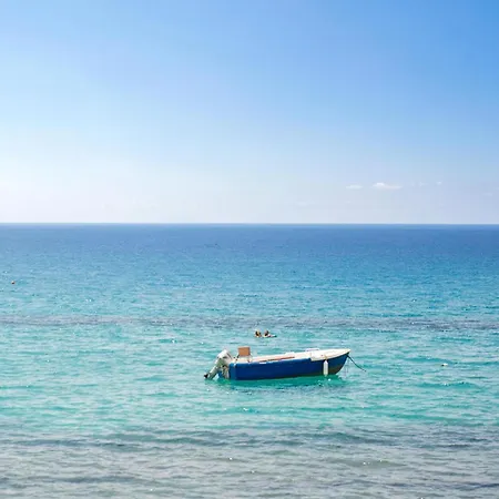 Amazing Home In Melito Porto Salvo 度假居